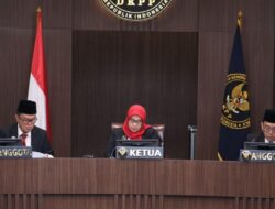 Masih Jadi Pengurus Parpol, Anggota Bawaslu Lembata NTT Dipecat