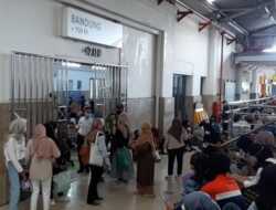 Dua Stasiun Besar Kereta Penumpang di Bandung Sediakan Drinking Water Station Kurangi Sampah Botol Plastik