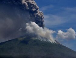 Gunung Ili Lewotolok Level Siaga, Pendaki Dilarang Naik