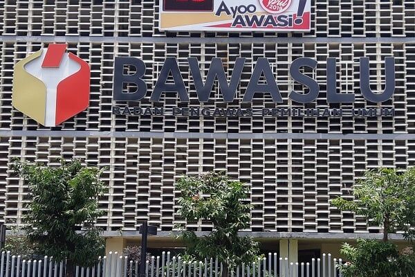 Bawaslu dana kuat kurikulum mundur yang media massa dengan lakukan predikat