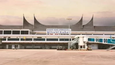 Bandara Minangkabau Kamis Ditutup Sementara Akibat Erupsi Marapi