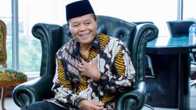Ingatkan Pemerintah, HNW: Pelajaran Agama Wajib Diberikan di Setiap Jenjang Pendidikan