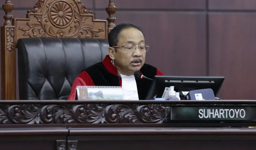 Cuma Lulusan S-1, MK Tolak Batas Usia Pensiun Guru Disamakan dengan Dosen