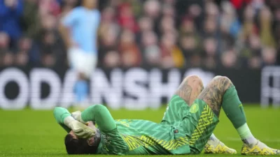 LIGA INGGRIS — Ederson Cedera Sebulan, Man City Tanpa Kiper Utama Saat Lawan Arsenal