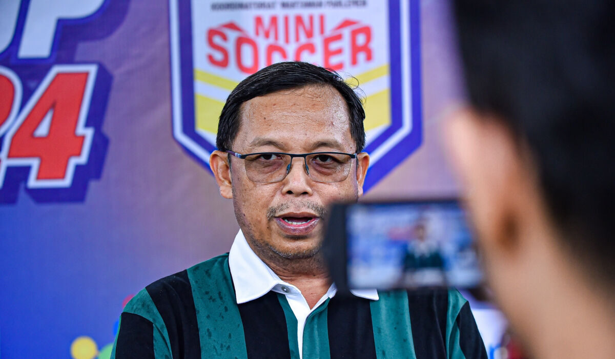kebijakan demokrat dpr