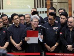 Tim Hukum Ganjar-Mahfud Duga Pilpres 2024 Penuh dengan Pelanggaran Prosedural