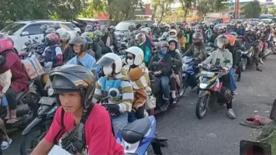 Jalur Pantura Dipadati Pemudik Motor Arah Jakarta