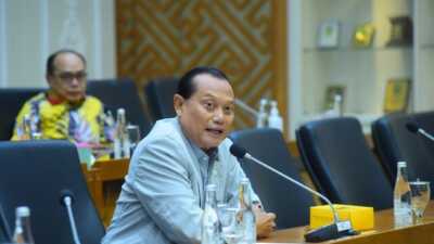 Adang Daradjatun
