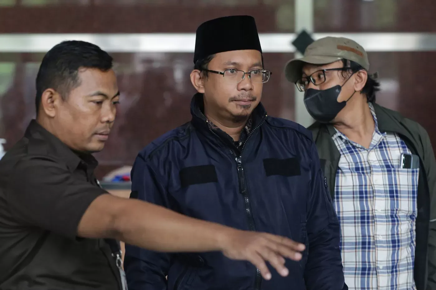 kpk mangkir