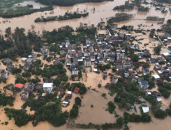 Dilanda Hujan Badai, Wilayah Selatan China Banjir Besar