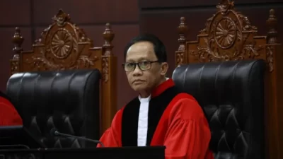 Jadi Kewenangan Bawaslu, Hakim Tegaskan MK Tak Bisa Tangani Pelanggaran Administrasi TSM