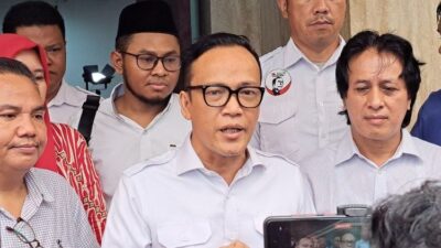 Respon Relawan Jokowi Atas Pernyataan Hasto soal Rencana Pertemuan dengan Mega