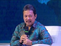 Menteri Trenggono Tegaskan Pemilik Pagar Laut di Perairan Tangerang Akan Didenda Rp18 Juta per Kilometer