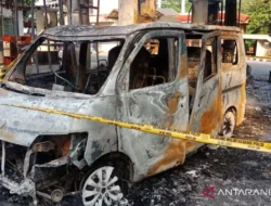 GrandMax Kecelakaan KM 58 Travel Gelap
