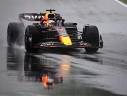 FORMULA 1  — Verstappen Optimistis Raih Kemenangan di GP China