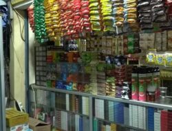 Kemenkop Klaim Tak Pernah Larang Warung Madura Buka 24 Jam