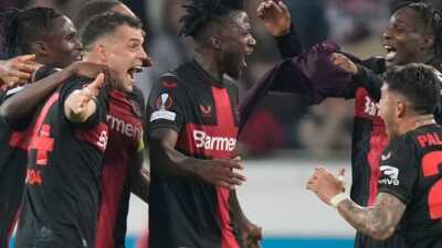 Pukul Ausburg 2-1, Bayer Leverkusen Memastikan Diri Sebagai Juara Liga Jerman, Poinnya Jauh dari Posisi Kedua