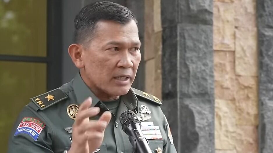 personel tni ad
