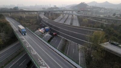 Hujan Lebat Akibatkan Jalan Raya di Guangdong Runtuh, 19 Orang Dilaporkan Tewas