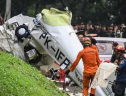 Jenazah Mayor Purn Suwanda di Bawa ke Cirebon