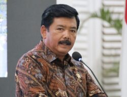 Menko Hadi Bakal Bicara dengan Jaksa Agung-Kapolri Buntut Kabar Penguntitan Jampidsus oleh Densus 88