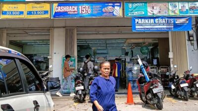 Perhatian! Kata Dishub, Parkir di Minimarket Jakarta Itu Gratis