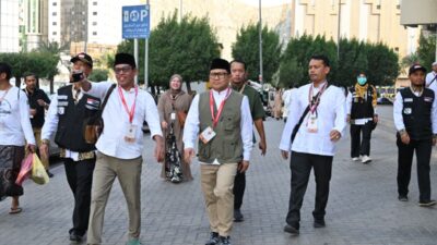 INFO HAJI 2024 - Pelayanan Haji Indonesia Belum Sepenuhnya Ramah Lansia, Terutama di Toilet yang Harus Antre Berjam-jam