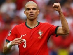 Pelatih Portugal Puji “Bek Gaek” Pepe Masih Mampu Tampil Buas di Euro 2024