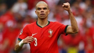Pelatih Portugal Puji “Bek Gaek” Pepe Masih Mampu Tampil Buas di Euro 2024
