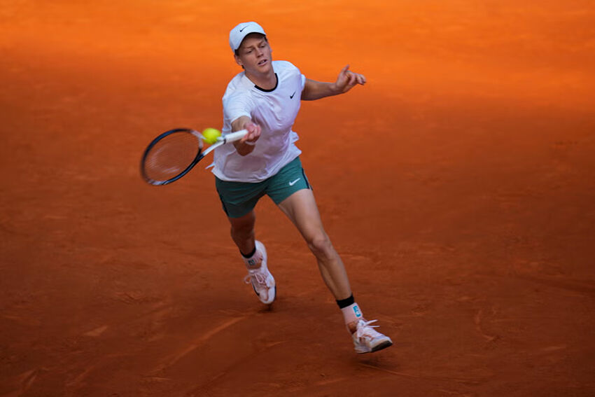 TENIS -- Salip Djokovic, Sinner Kini Peringkat Satu Dunia 