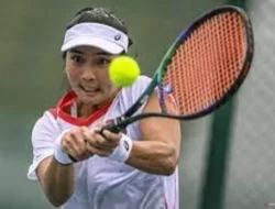 TENIS — Menang Dramatis Atas Pasangan China, Aldila ke Perempat Final WTA 250 Birmingham