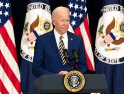 Analis Ungkap Biden Izinkan Ukraina Tembakkan Senjata AS ke Wilayah Rusia