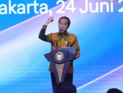 Jokowi Ingatkan Pentingnya Transisi Pemerintahan yang Mulus ke Depan