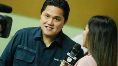 BOLA BASKET — Erick Thir: Wasit Asing di Playoffs IBL Bagus untuk Jaga Kualitas Pertandingan