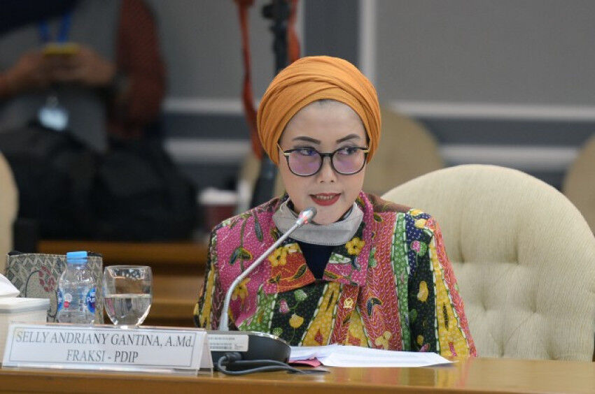 PDIP Senayan Dorong Pemerintah Lobi Arab Saudi Soal Batas Usia Jamaah Haji