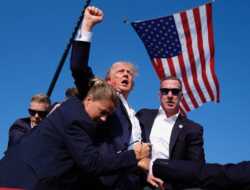 FBI Ungkap Identitas Penembak Donald Trump