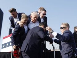 FBI Selediki Penembakan Donald Trump Sebagai Potensi Aksi Terorisme