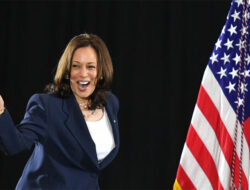 Jajak Pendapat Buktikan Kamala Harris Ungguli Donald Trump Pasca Debat