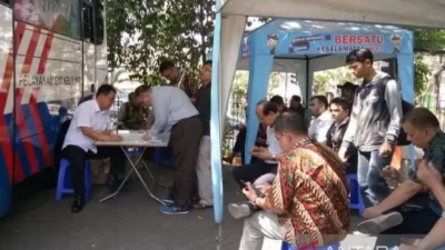 Dirlantas Polda Metro Jaya Buka Gerai SIM Keliling di Lima Lokasi