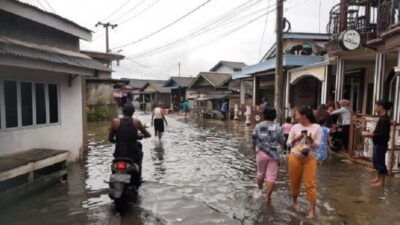 Tiga RT di Penjaringan Masih Terrendam Banjir Rob