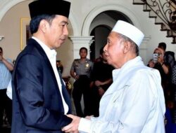 Sampaikan Duka Cita, Jokowi: Sosok Hamzah Haz Negarawan yang Abdikan Diri Bagi Bangsa Negara
