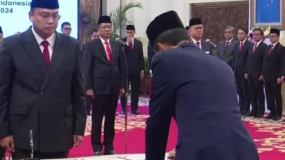 Jokowi Lantik Angga Raka Prabowo Jadi Wamenkominfo, Kepala Kantor Komunikasi Diisi Hasan Nasbi
