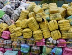 Kemenkop: Kerugian Negara Akibat Impor Tekstil Ilegal Ditaksir Capai Rp6,2 Triliun