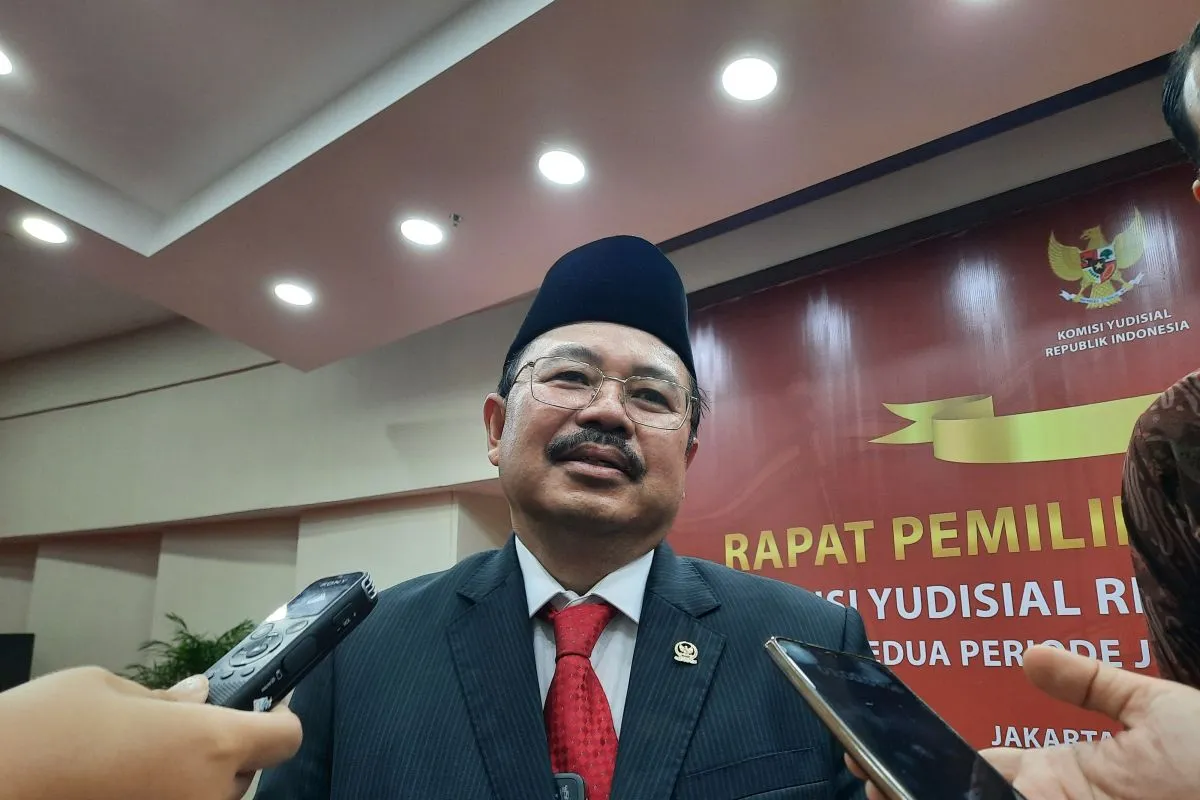 KY Bakal Tindaklanjuti Laporan Tom Lembong