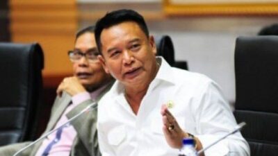 Temuan 995 Senpi & Narkoba di Sekolah Kebayoran Lama, TB Hasanuddin Desak Aparat Telusuri Asal Usulnya