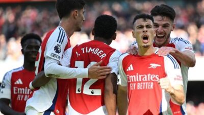 Arsenal Raih Kemenangan Dramatis 4-2 Atas Leicester City di Emirates Stadium