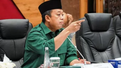 Pansus Haji Beberkan 9 Temuan Pelanggaran Haji 2024