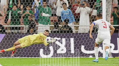 Gagalkan Penalti Saudi, Maarten Paes Layak Disebut Pemain Terbaik Timnas Indonesia