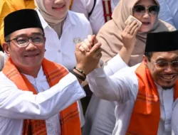 Pasangan RIDO Serahkan Susunan Tim Pemenangan ke KPU Jakarta
