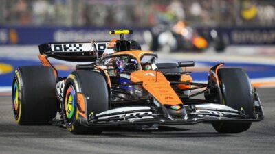 FORMULA 1 — Pertahankan Kejaran Max Verstappen, Lando Norris Juara di GP Singapura